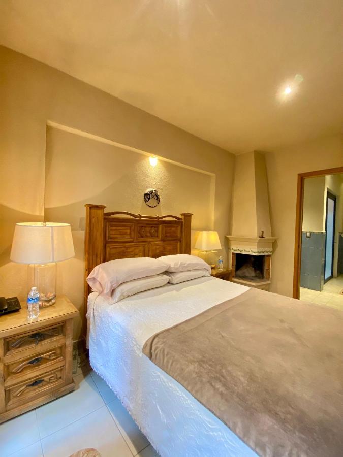 Hotel Tierra De Sol Y Luna ซานมิเกล เด อาเญนเด ภายนอก รูปภาพ