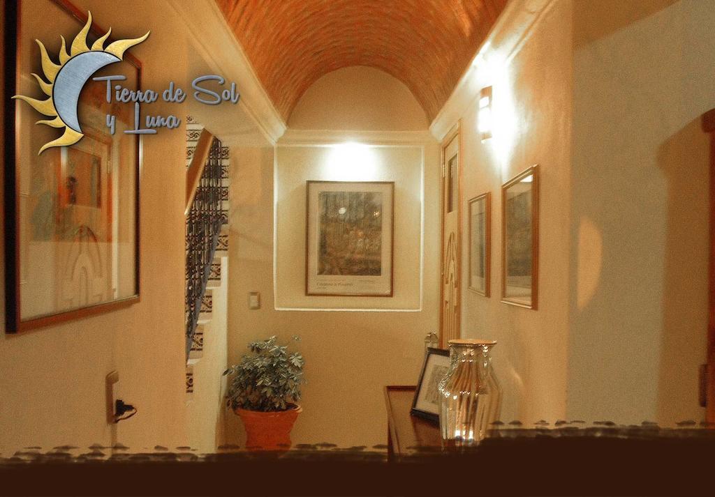 Hotel Tierra De Sol Y Luna ซานมิเกล เด อาเญนเด ภายนอก รูปภาพ